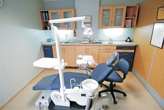 Dental treatment room